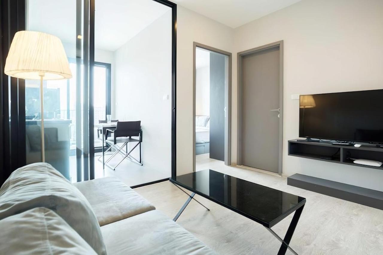 Great Location With Infinity Pool -central Apartemen Pattaya
