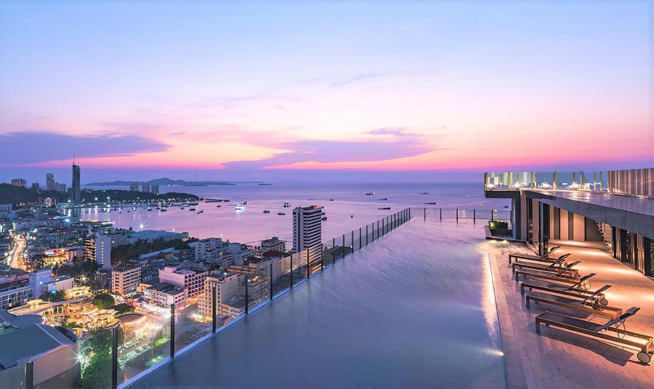 Apartemen Great Location With Infinity Pool -central *